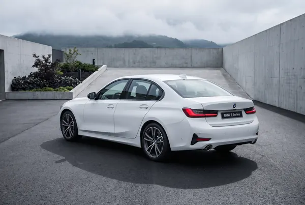 BMW 3 Serisi