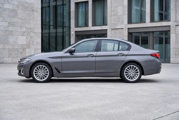 BMW 5 Serisi