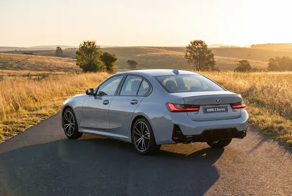 BMW 3 Serisi