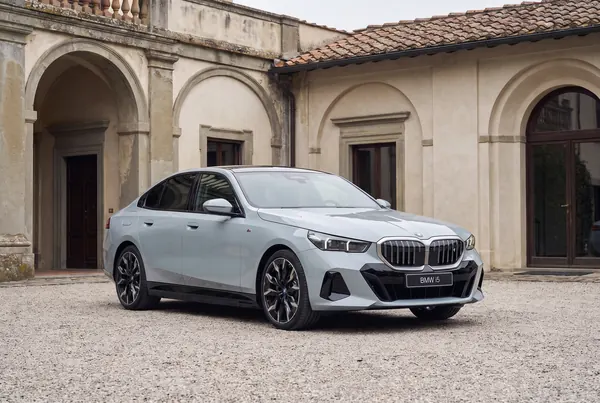 BMW 5 Serisi
