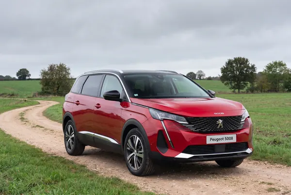 Peugeot 5008