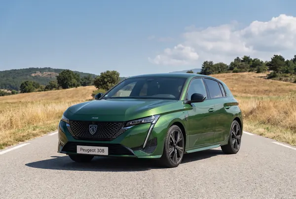 Peugeot e-308