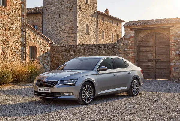 Skoda SuperB